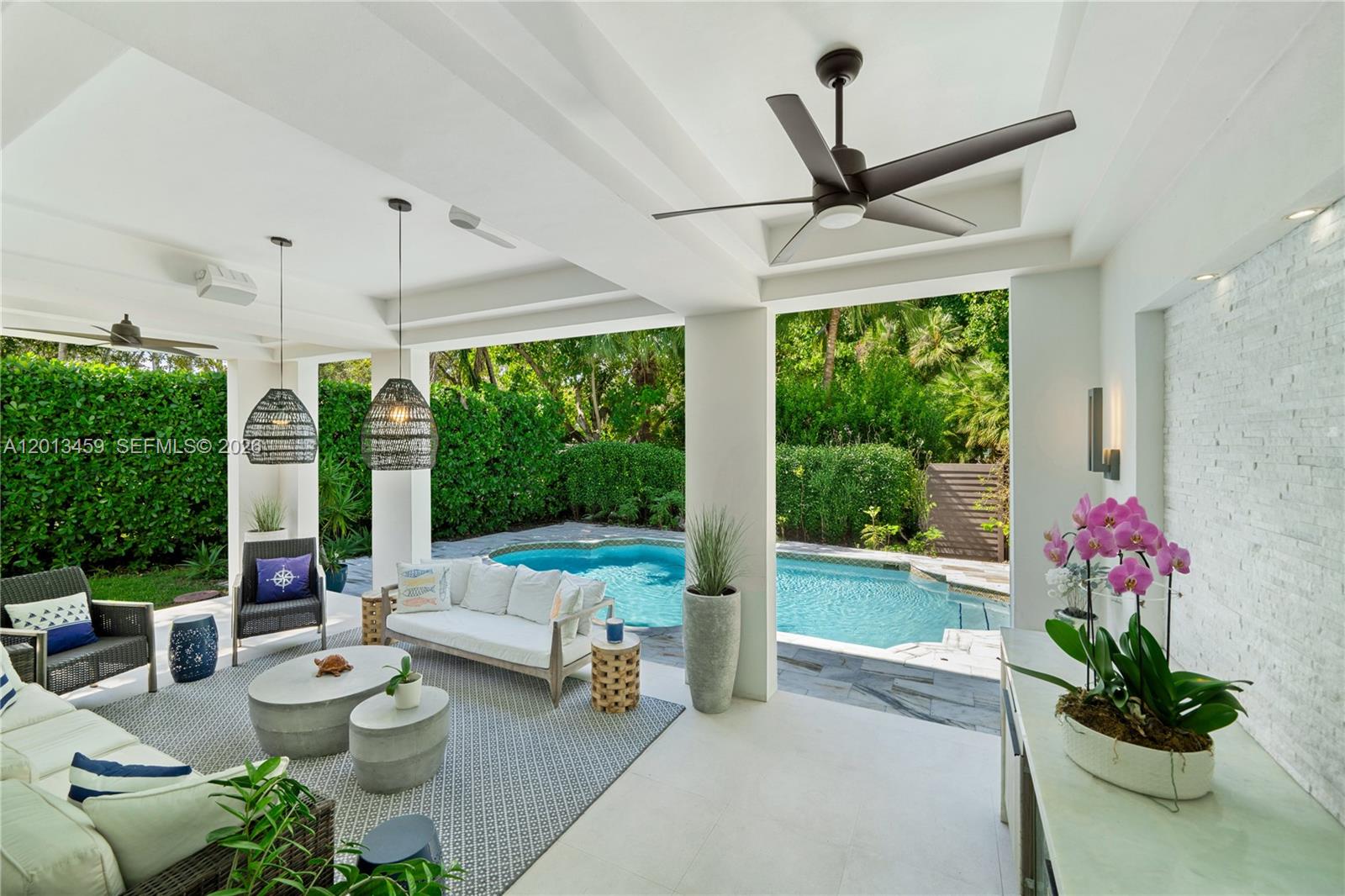 1281 S Venetian Way, Miami FL 33139