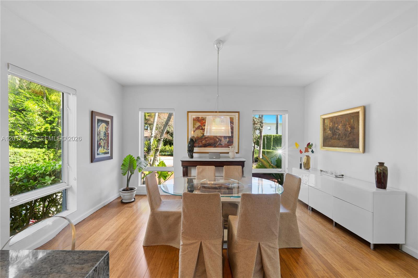 1281 S Venetian Way, Miami FL 33139