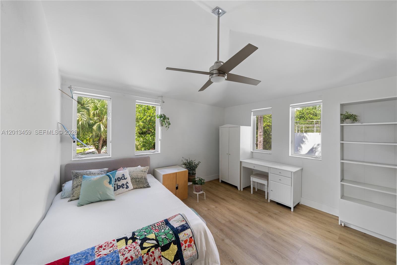 1281 S Venetian Way, Miami FL 33139