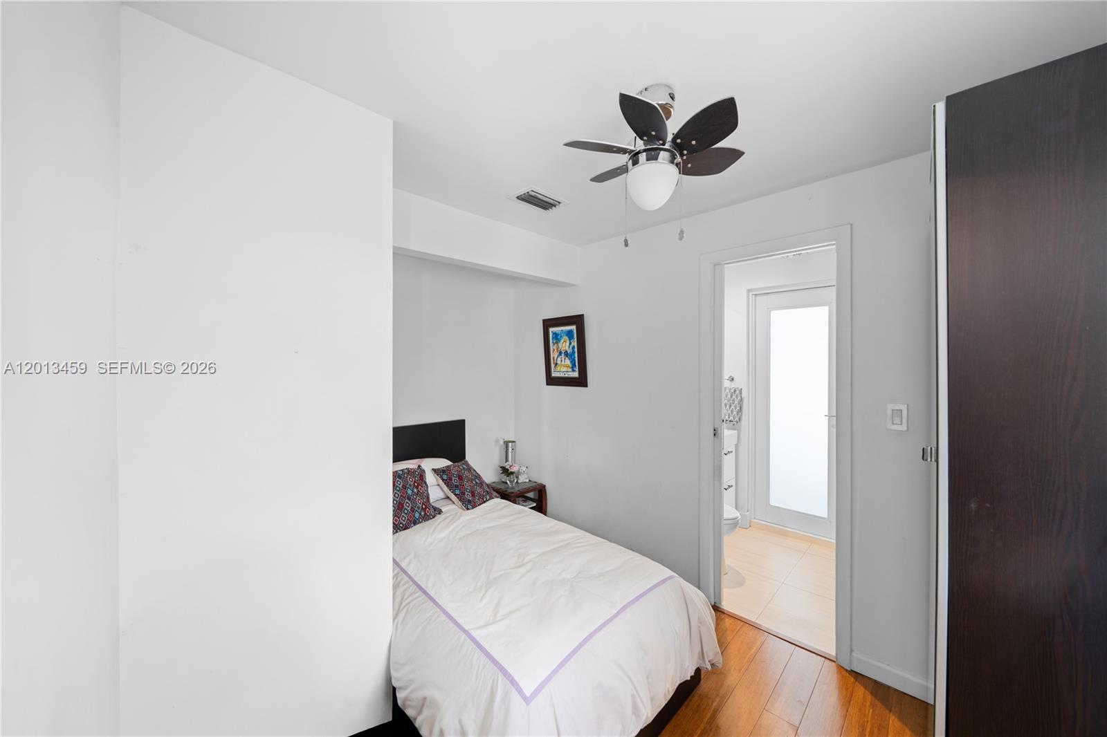 1281 S Venetian Way, Miami FL 33139