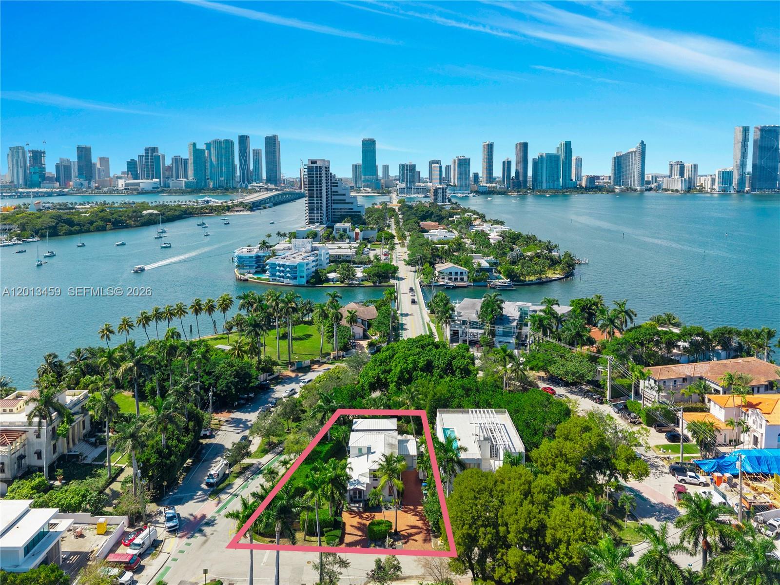 1281 S Venetian Way, Miami FL 33139