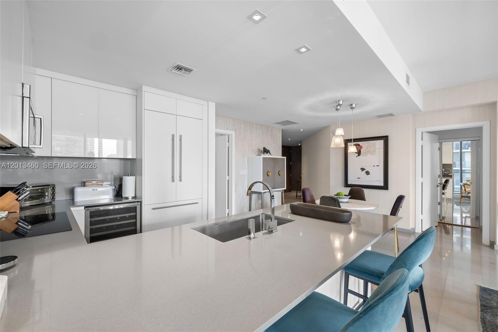 88 SW 7th St #1201, Miami FL 33130