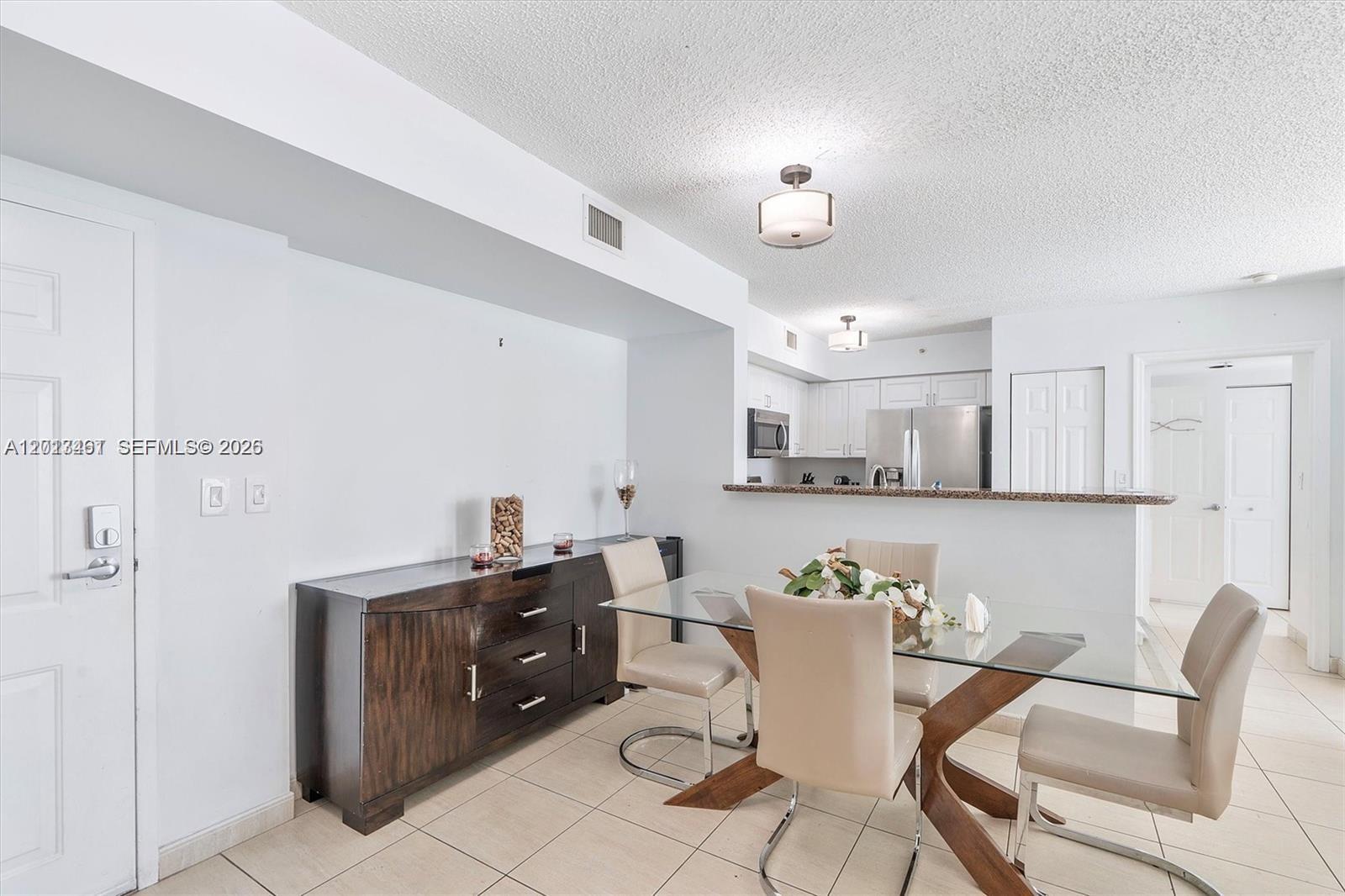 1155 Brickell Bay Dr #603, Miami FL 33131