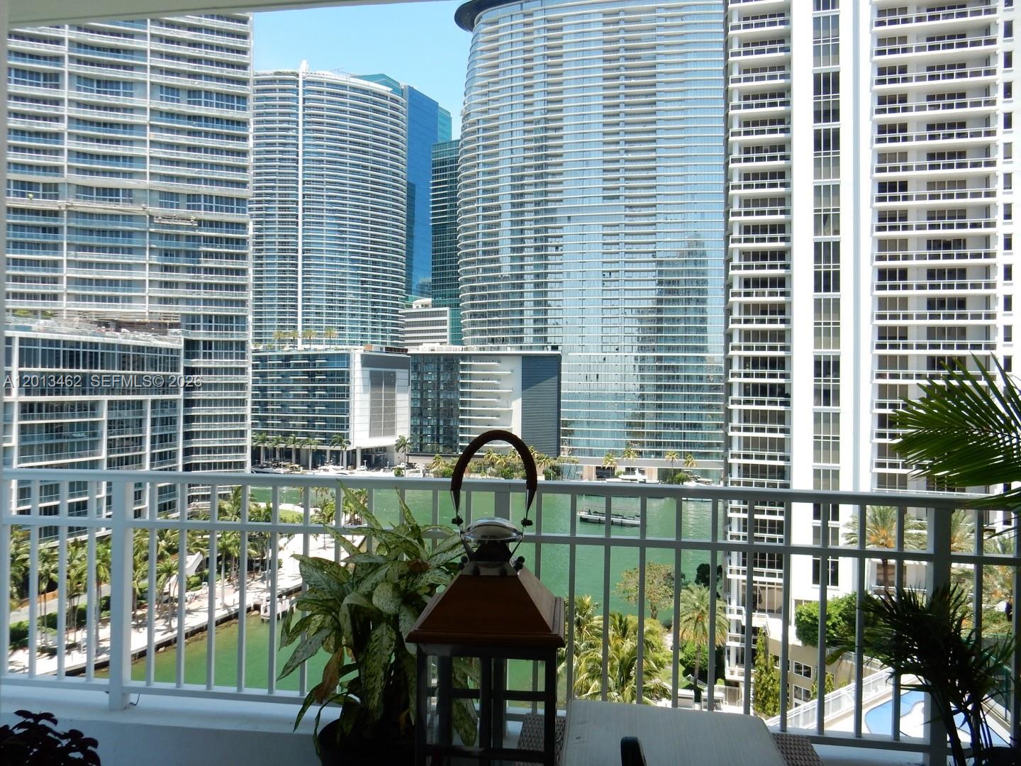 801 Brickell Key Blvd #1102, Miami FL 33131