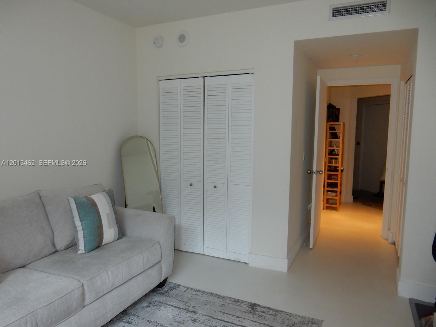801 Brickell Key Blvd #1102, Miami FL 33131