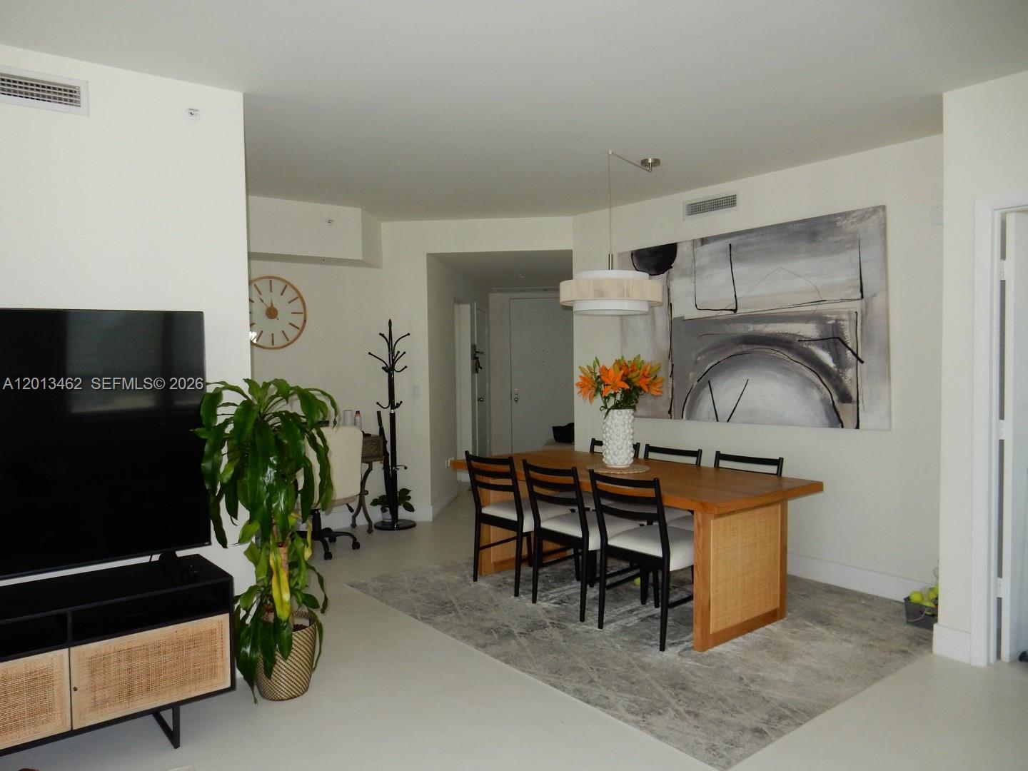 801 Brickell Key Blvd #1102, Miami FL 33131
