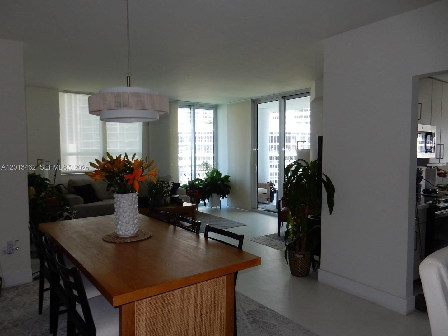 801 Brickell Key Blvd #1102, Miami FL 33131