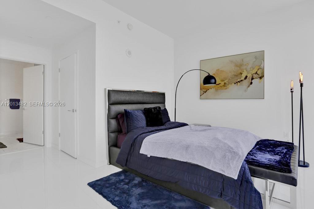 851 NE 1st Ave #2900, Miami FL 33132
