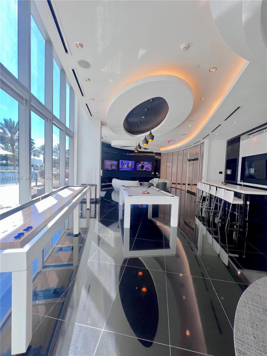 851 NE 1st Ave #2900, Miami FL 33132