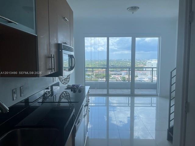 60 SW 13th St #1615, Miami FL 33130