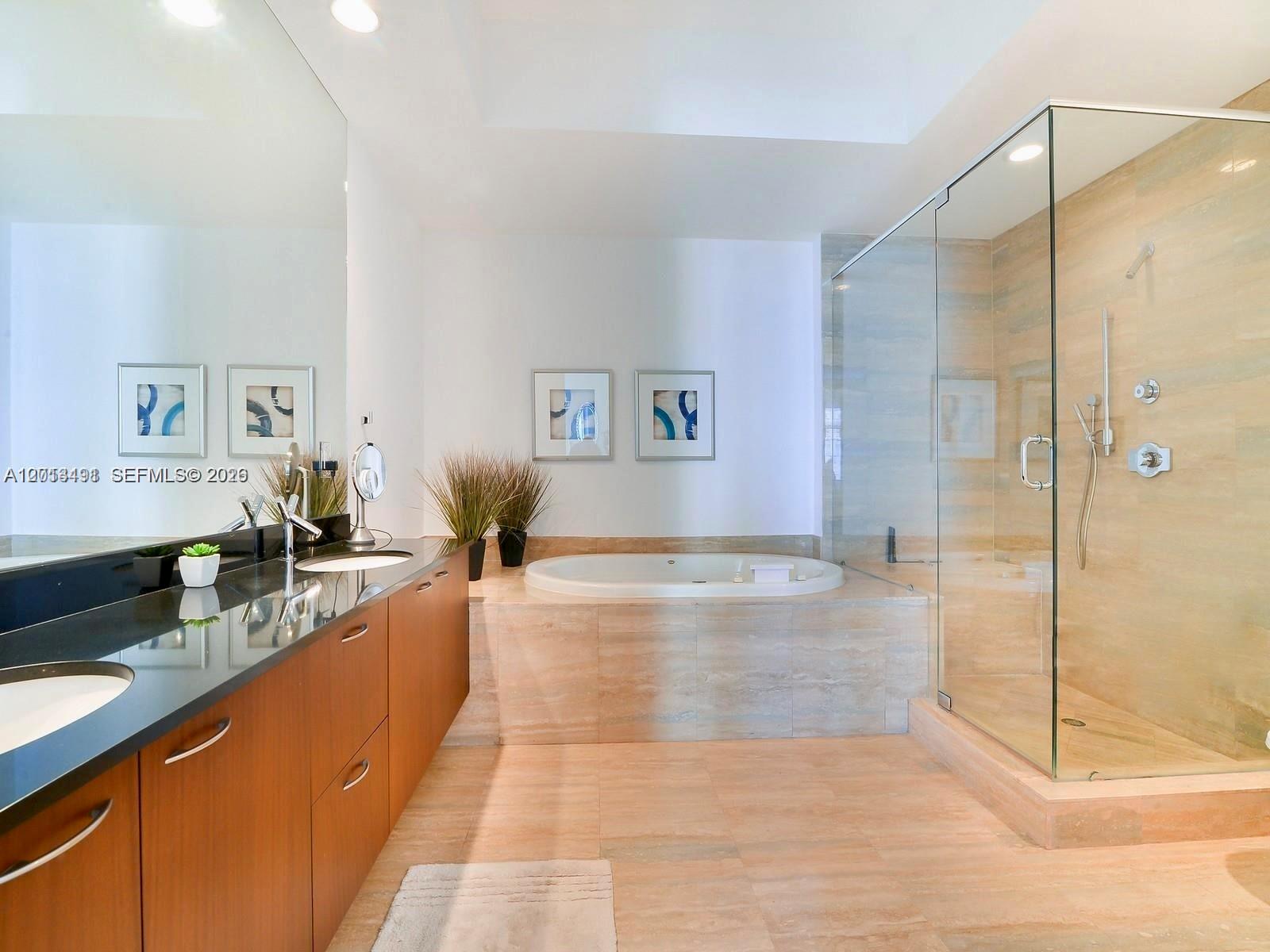 15811 Collins Ave #2703, Sunny Isles Beach FL 33160