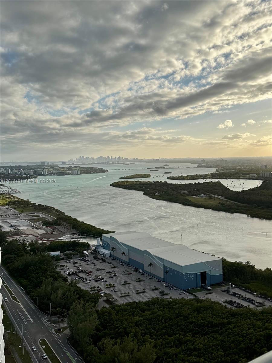 15811 Collins Ave #2703, Sunny Isles Beach FL 33160