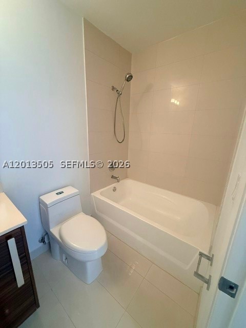 2020 N Bayshore Dr #3804, Miami FL 33137