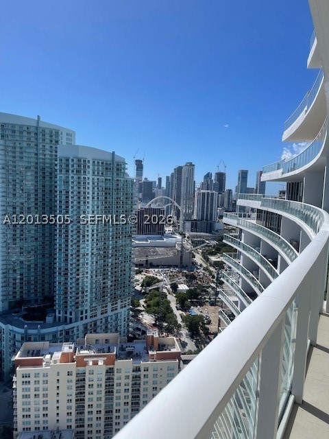 2020 N Bayshore Dr #3804, Miami FL 33137