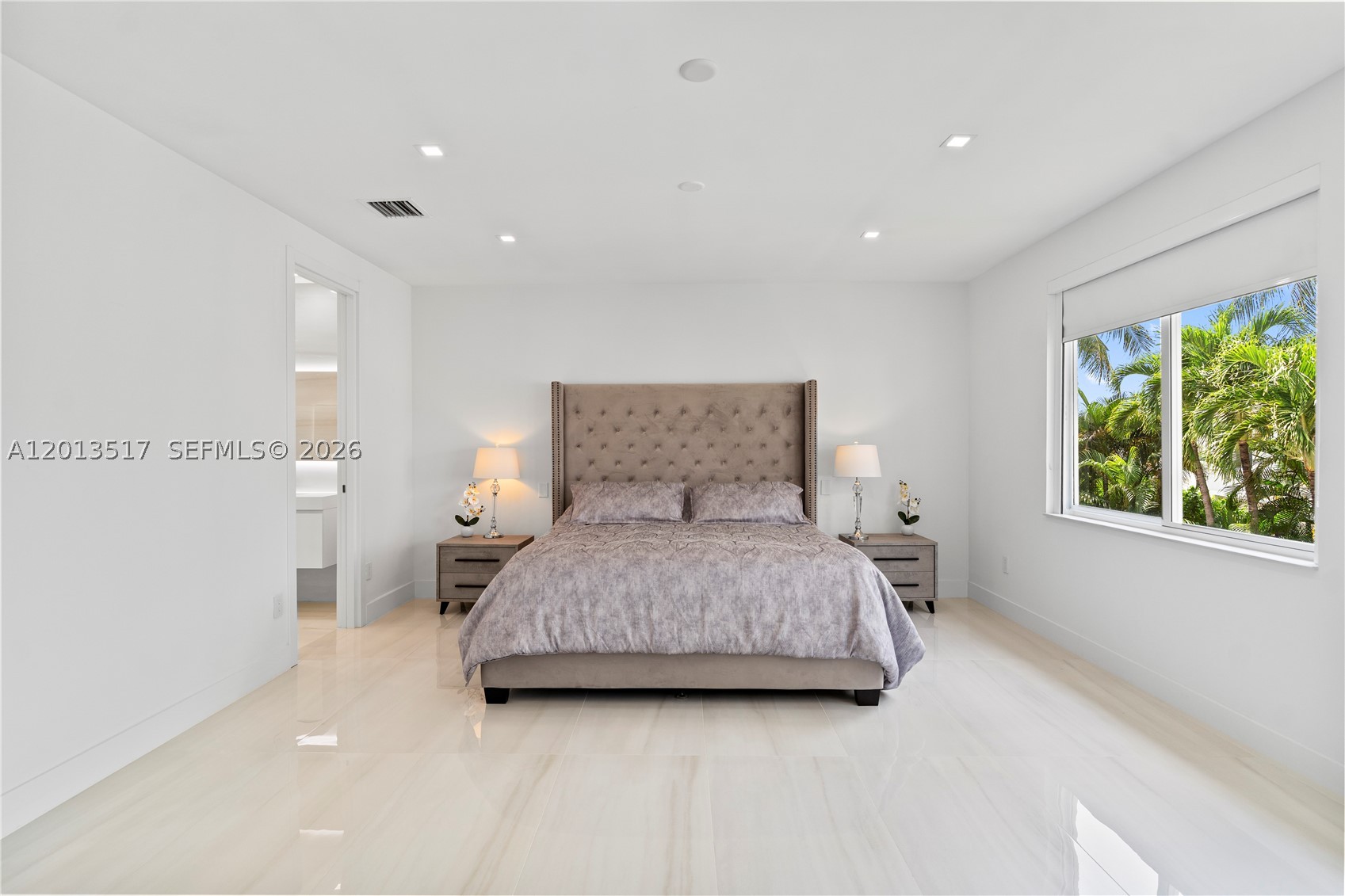 3188 NE 211th Ter, Aventura FL 33180