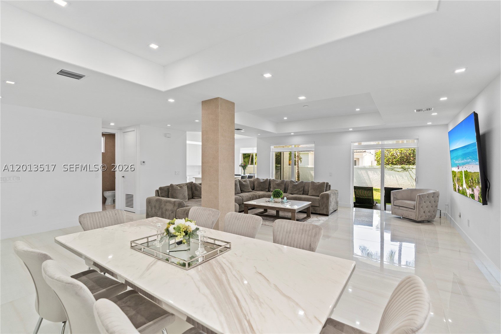 3188 NE 211th Ter, Aventura FL 33180