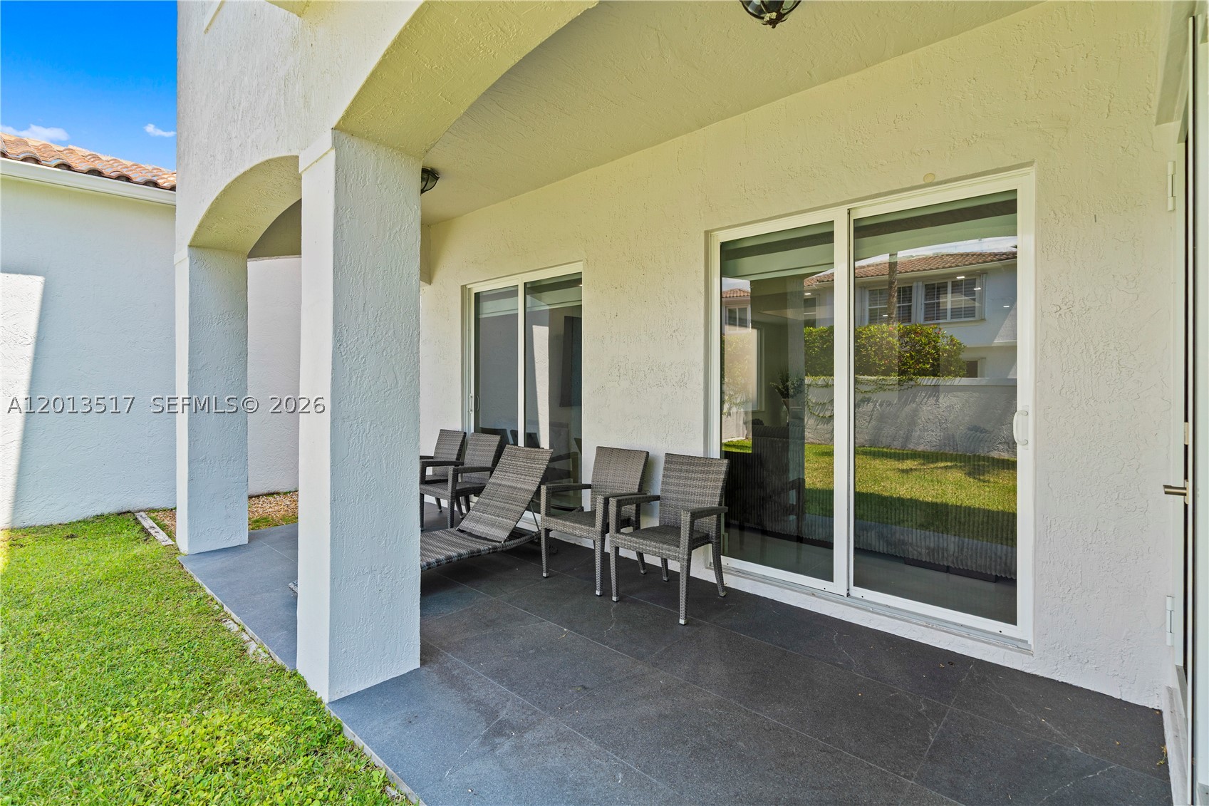 3188 NE 211th Ter, Aventura FL 33180