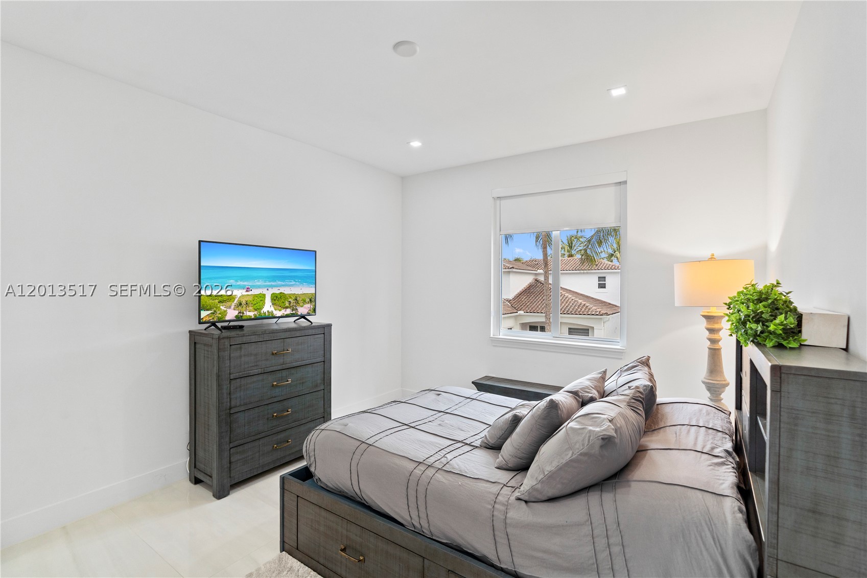 3188 NE 211th Ter, Aventura FL 33180