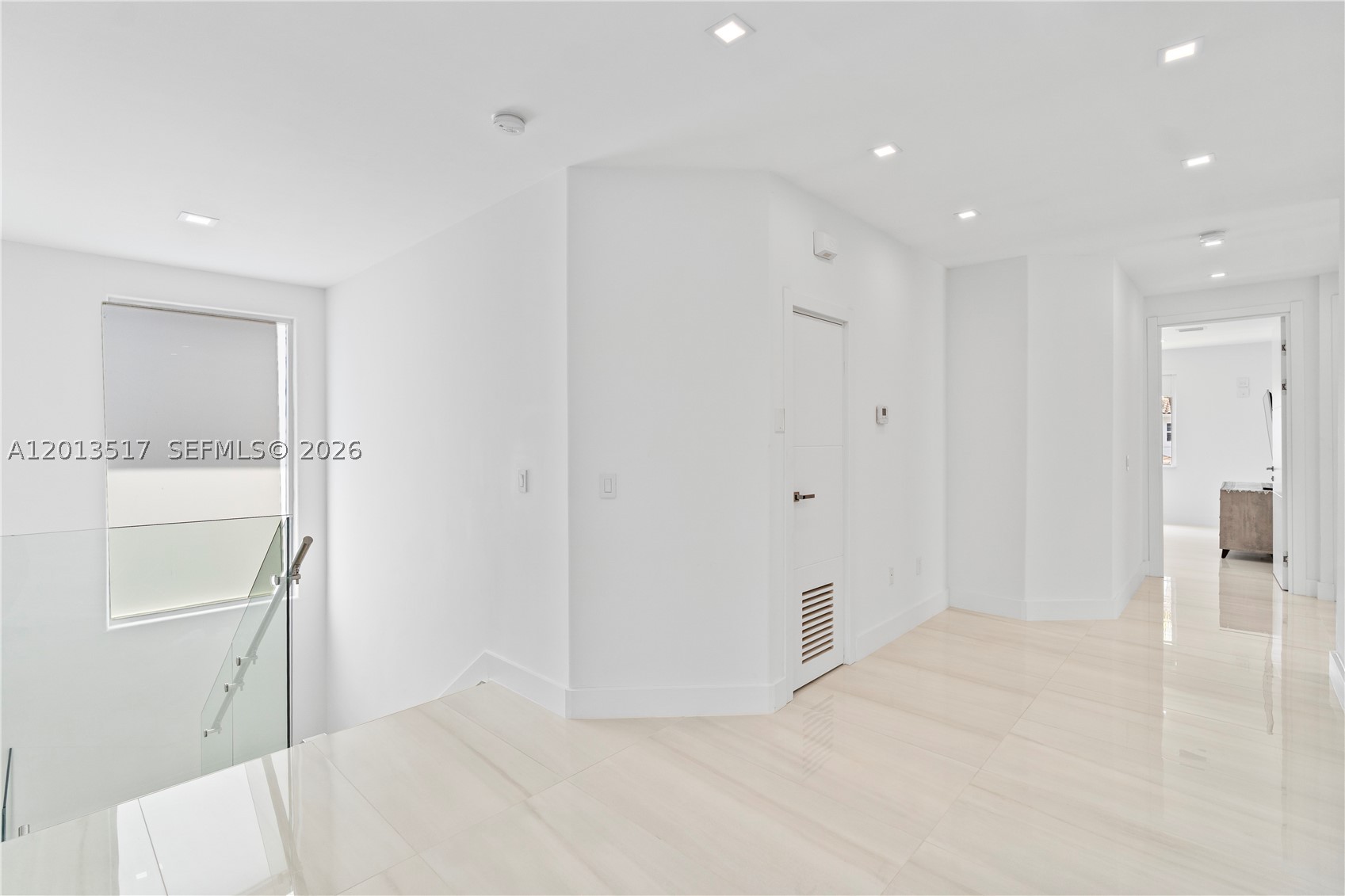 3188 NE 211th Ter, Aventura FL 33180