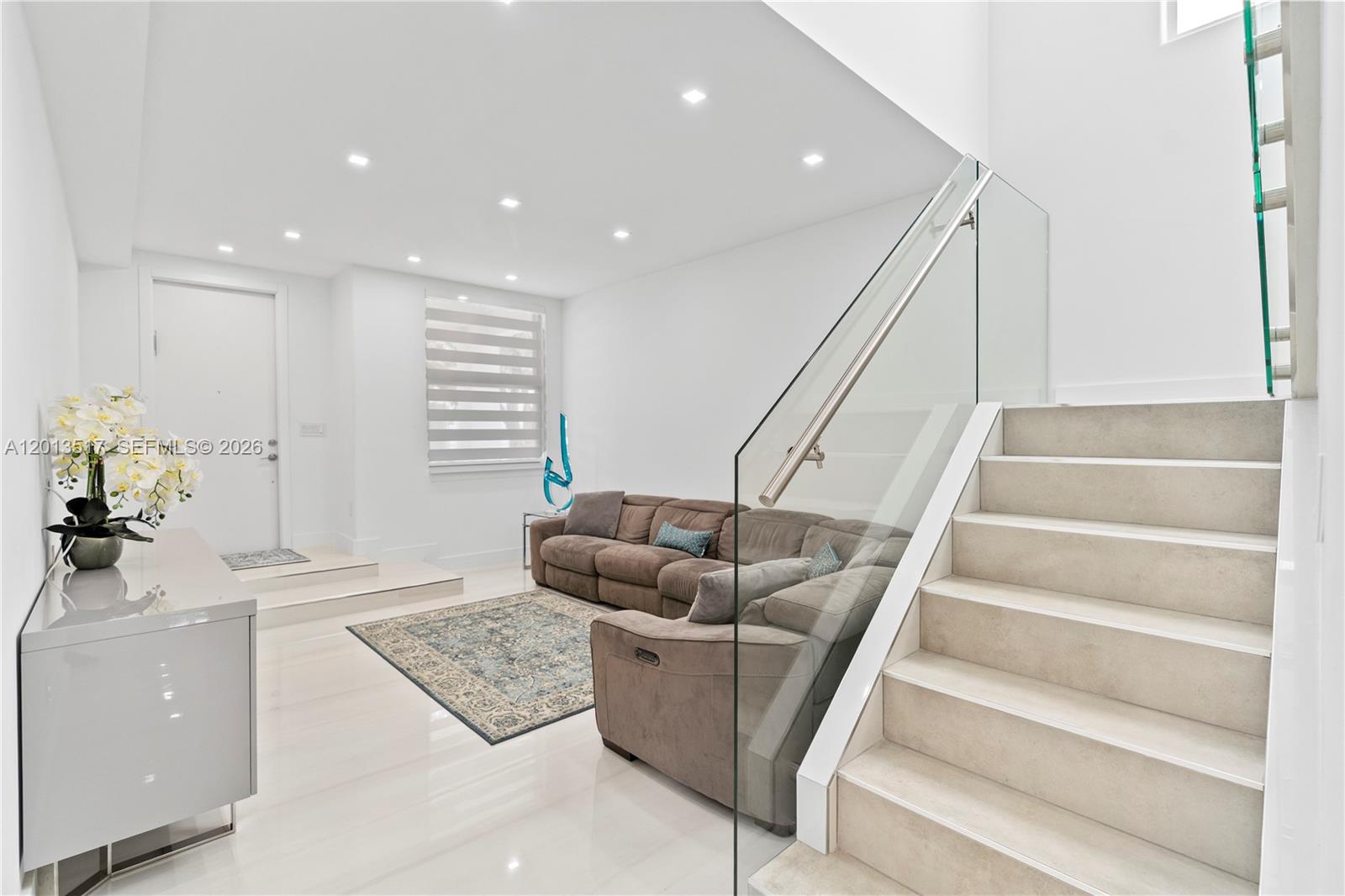 3188 NE 211th Ter, Aventura FL 33180