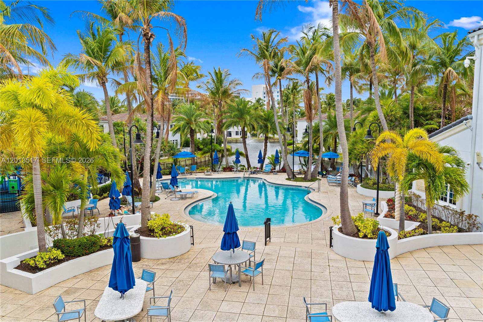 3188 NE 211th Ter, Aventura FL 33180