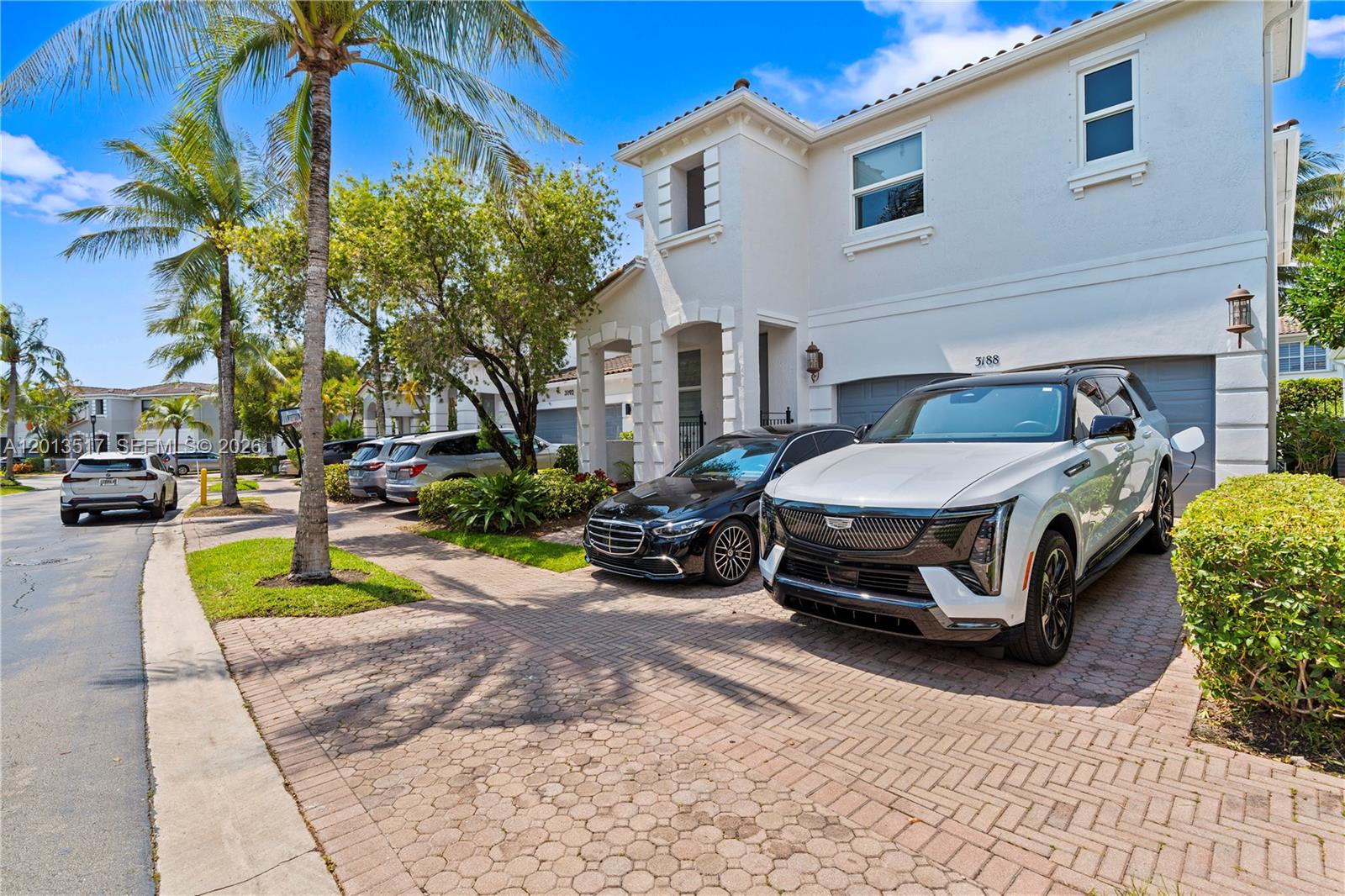 3188 NE 211th Ter, Aventura FL 33180