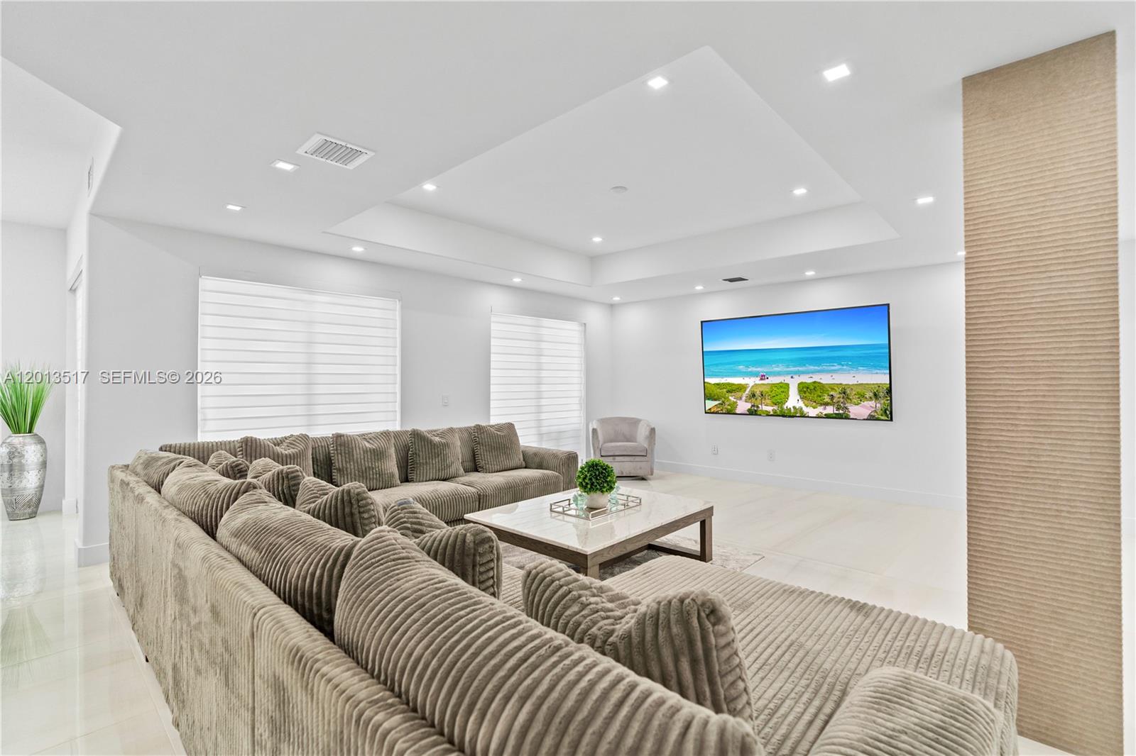 3188 NE 211th Ter, Aventura FL 33180