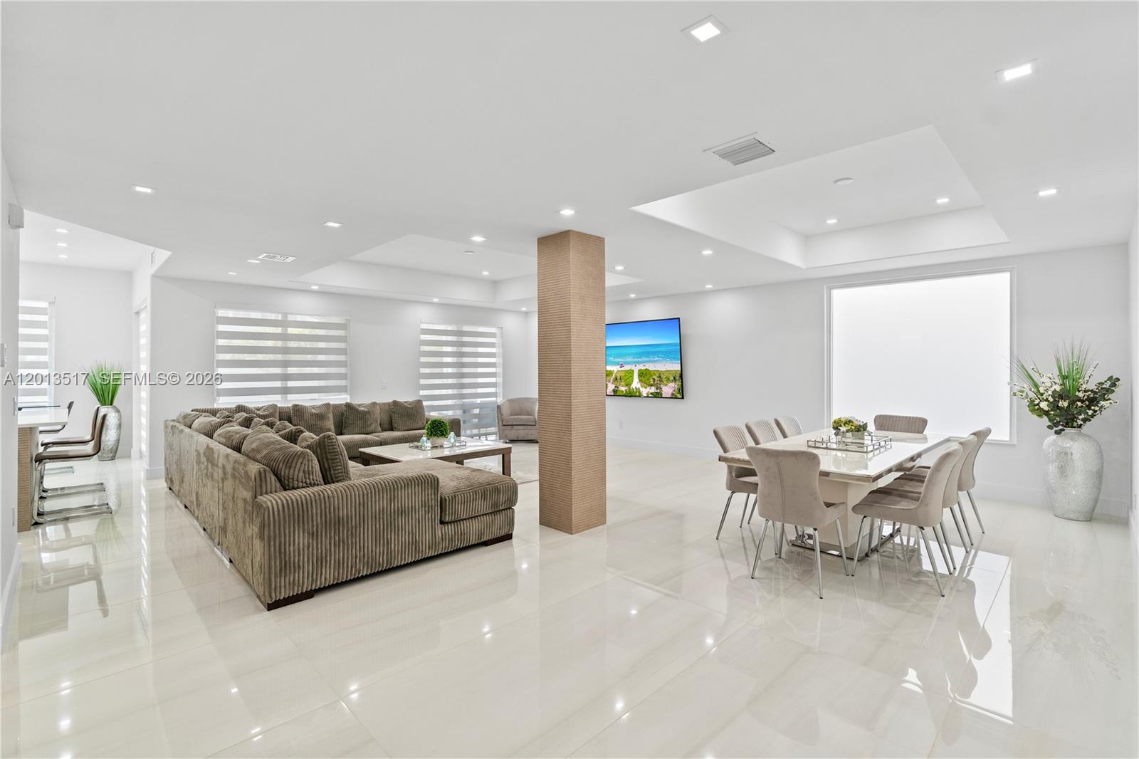 3188 NE 211th Ter, Aventura FL 33180