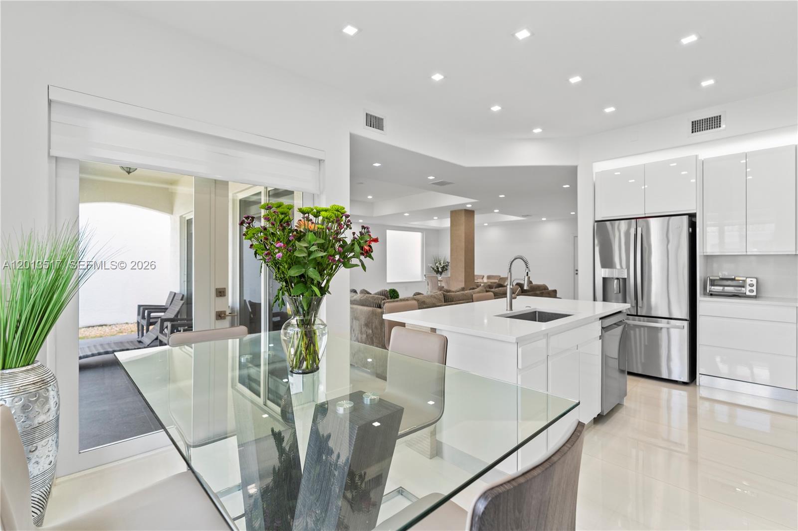 3188 NE 211th Ter, Aventura FL 33180