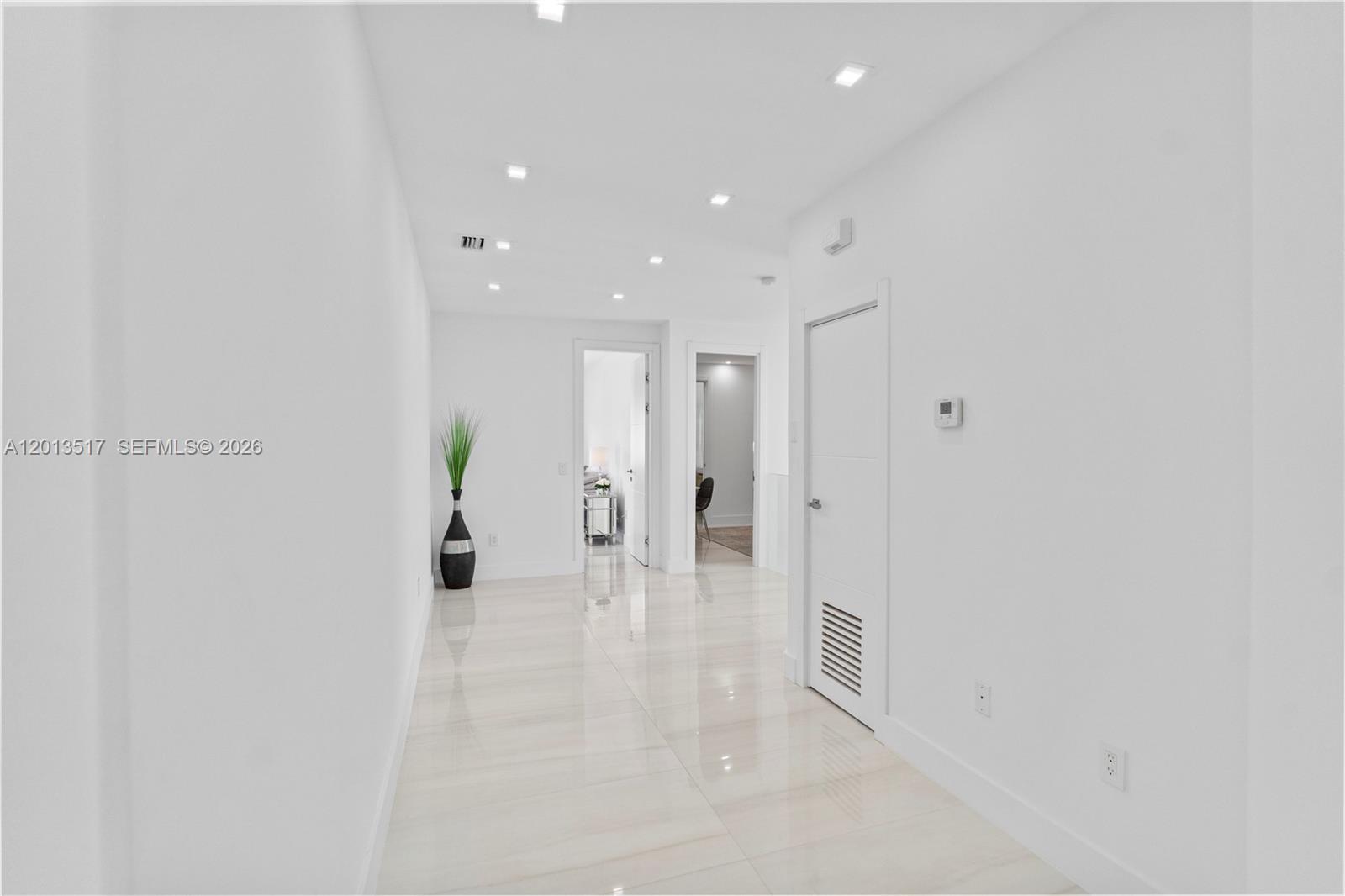 3188 NE 211th Ter, Aventura FL 33180