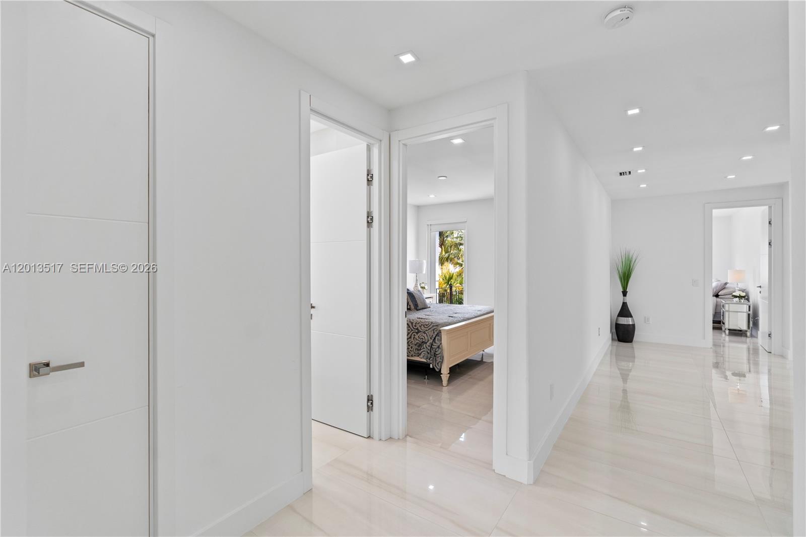 3188 NE 211th Ter, Aventura FL 33180
