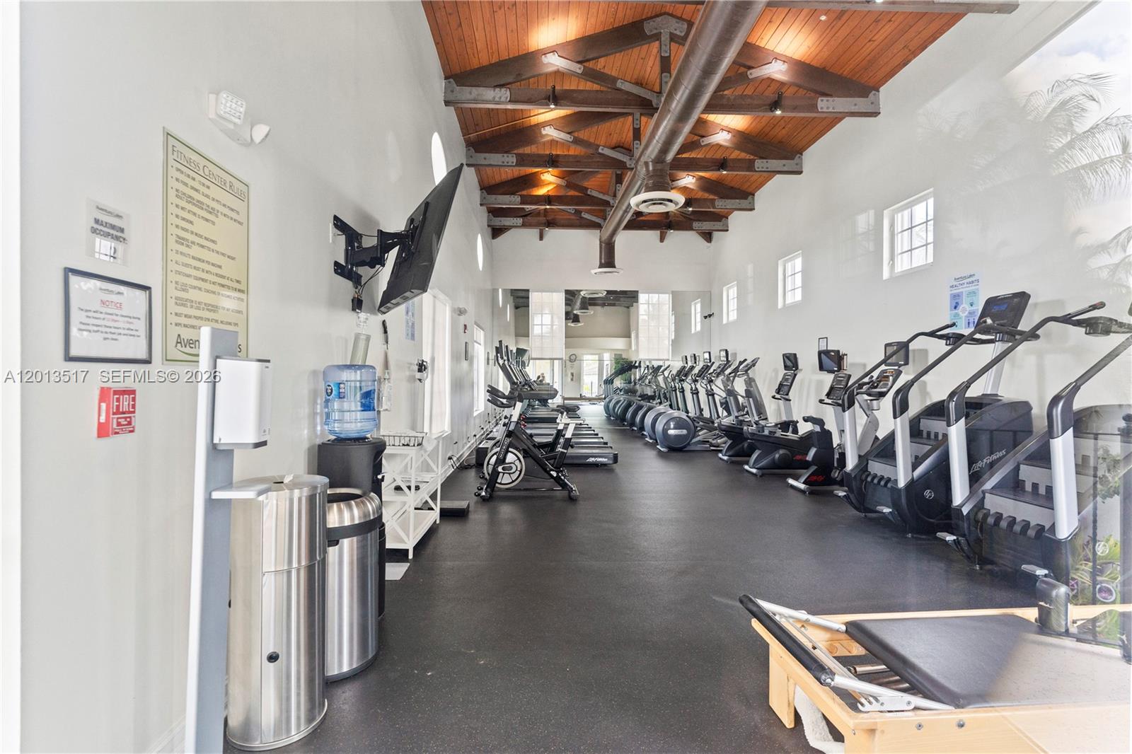 3188 NE 211th Ter, Aventura FL 33180
