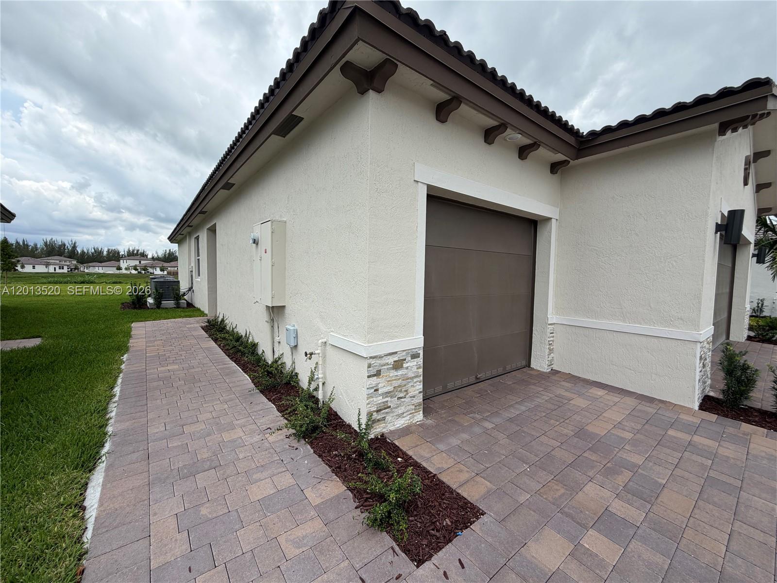 2384 SE 29th Dr #2384, Homestead FL 33035