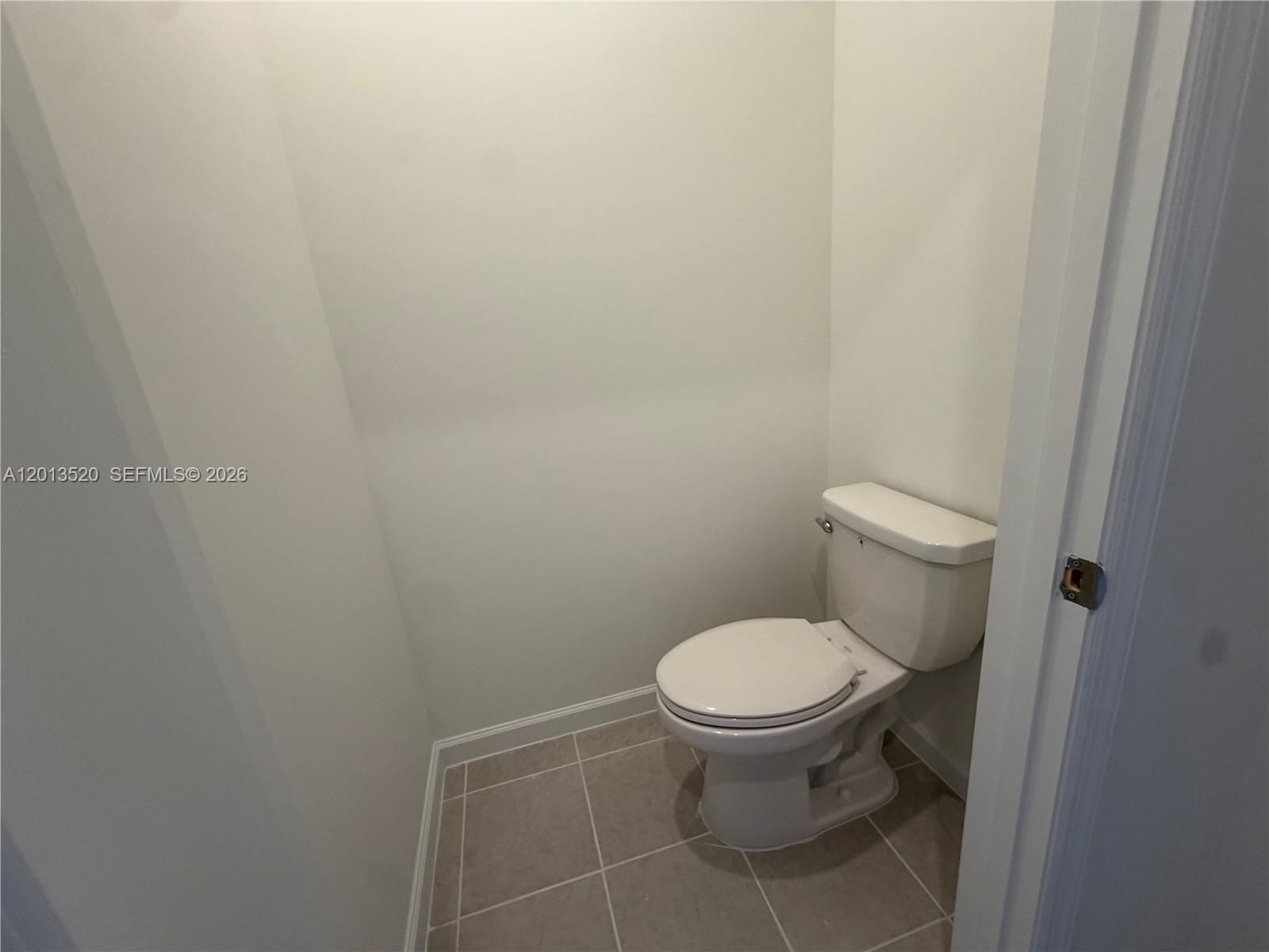 2384 SE 29th Dr #2384, Homestead FL 33035