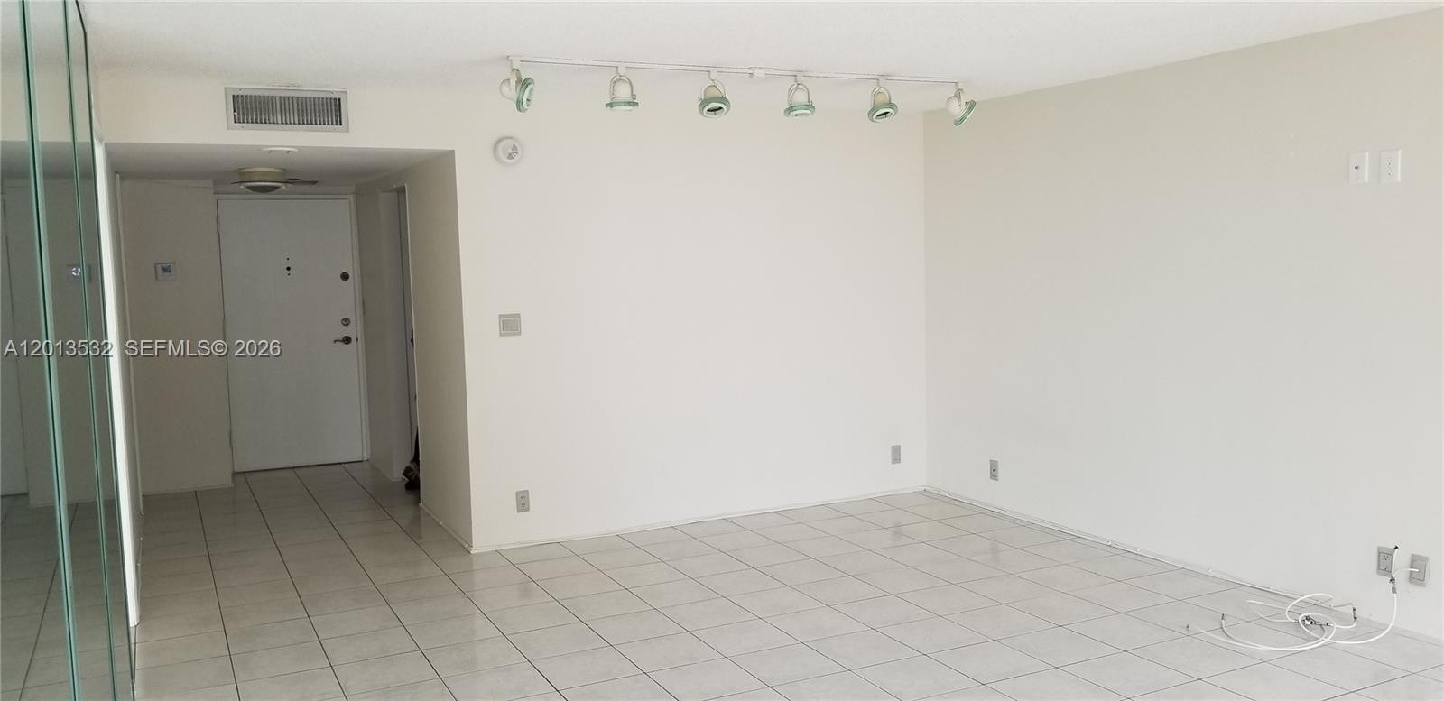 1901 Brickell Ave #B906, Miami FL 33129