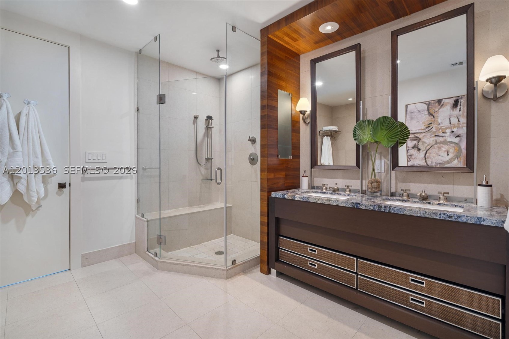 6799 Collins Ave #205, Miami Beach FL 33141