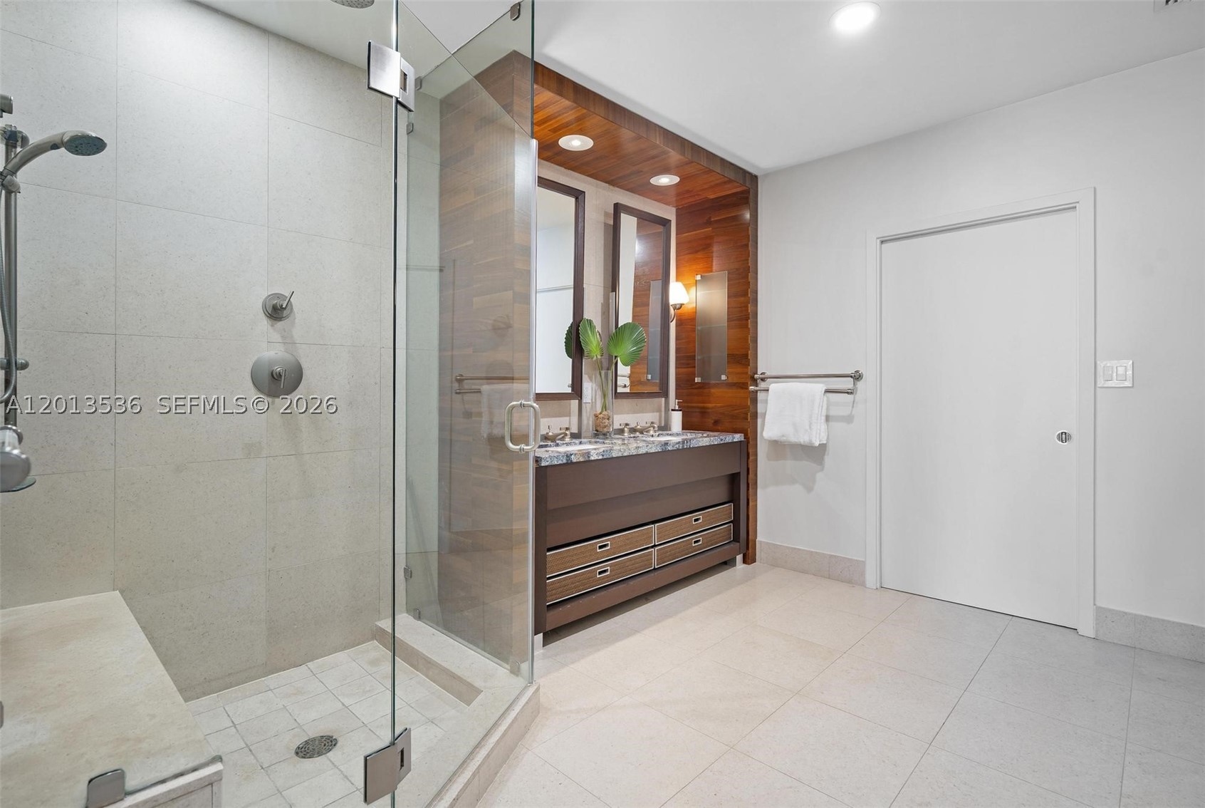 6799 Collins Ave #205, Miami Beach FL 33141
