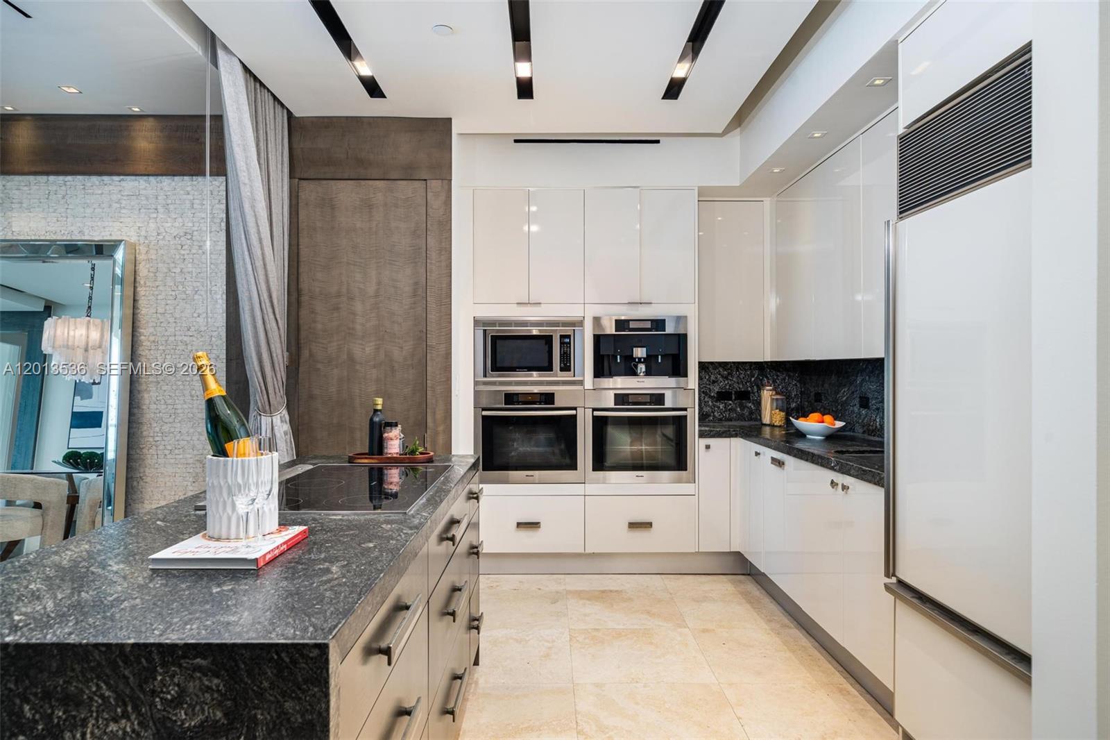 6799 Collins Ave #205, Miami Beach FL 33141