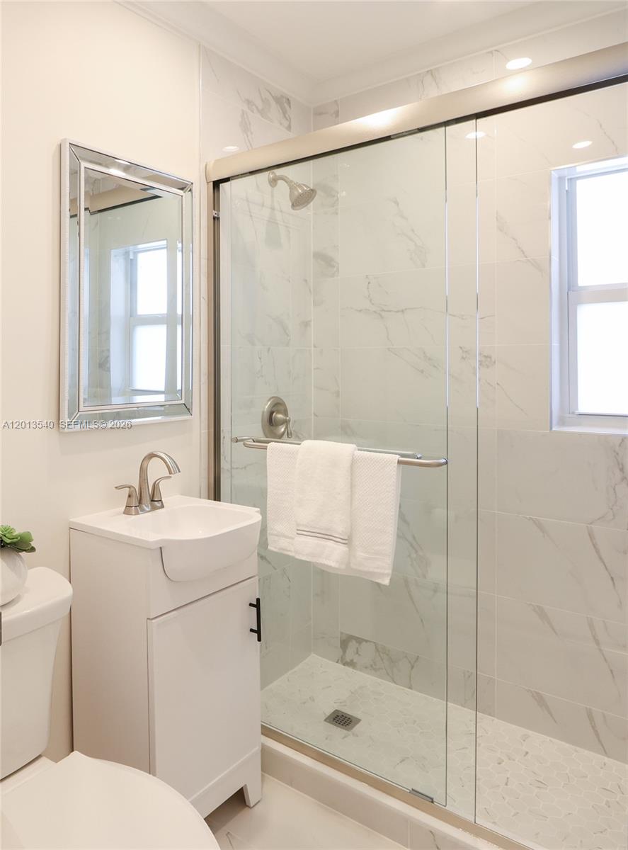 7740 SW 54th Ct #52D, Miami FL 33143