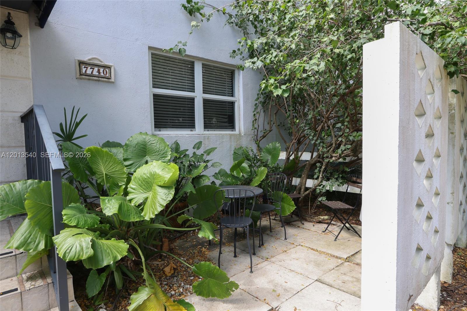 7740 SW 54th Ct #52D, Miami FL 33143