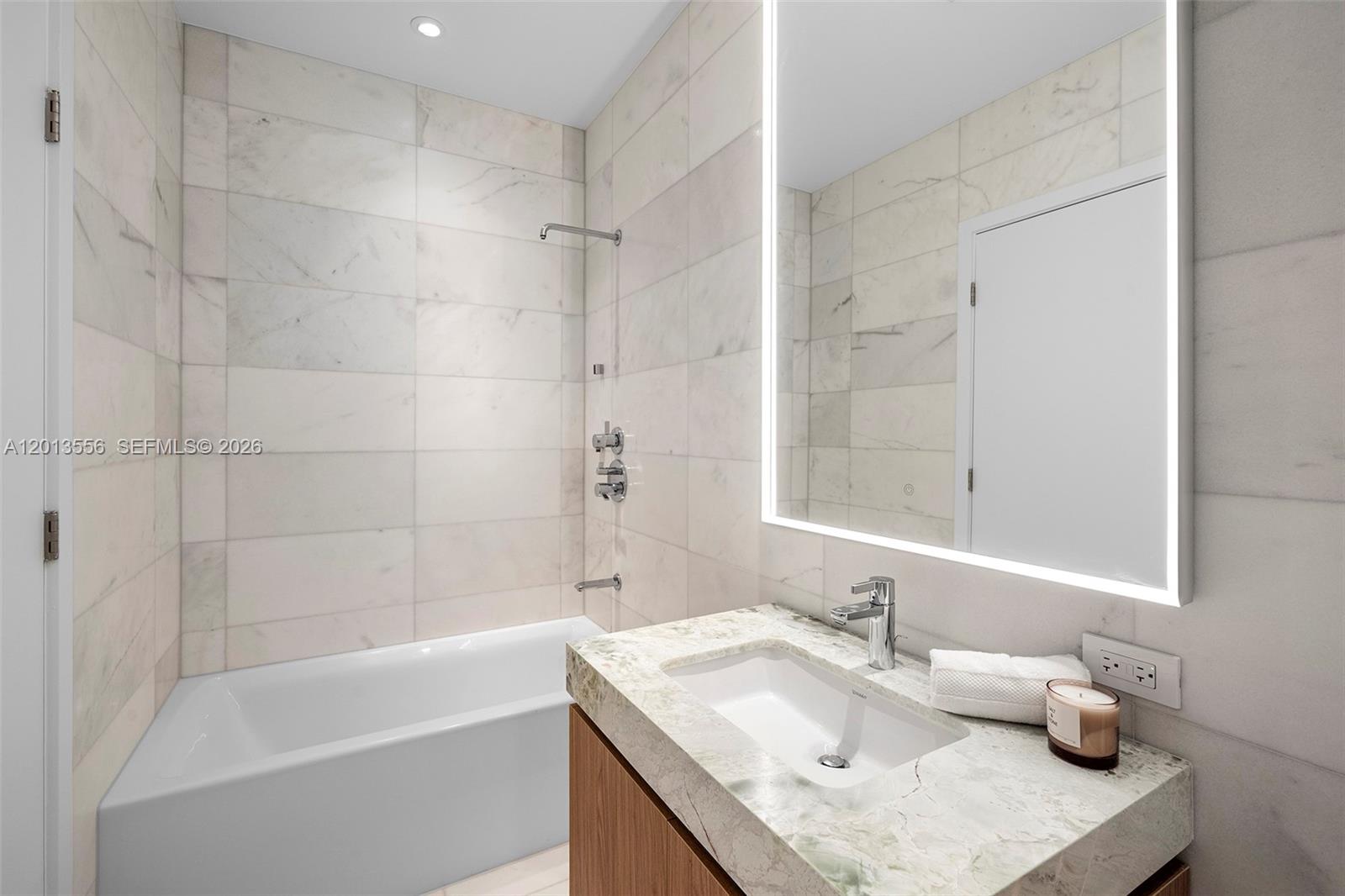 500 Alton Rd #502, Miami Beach FL 33139