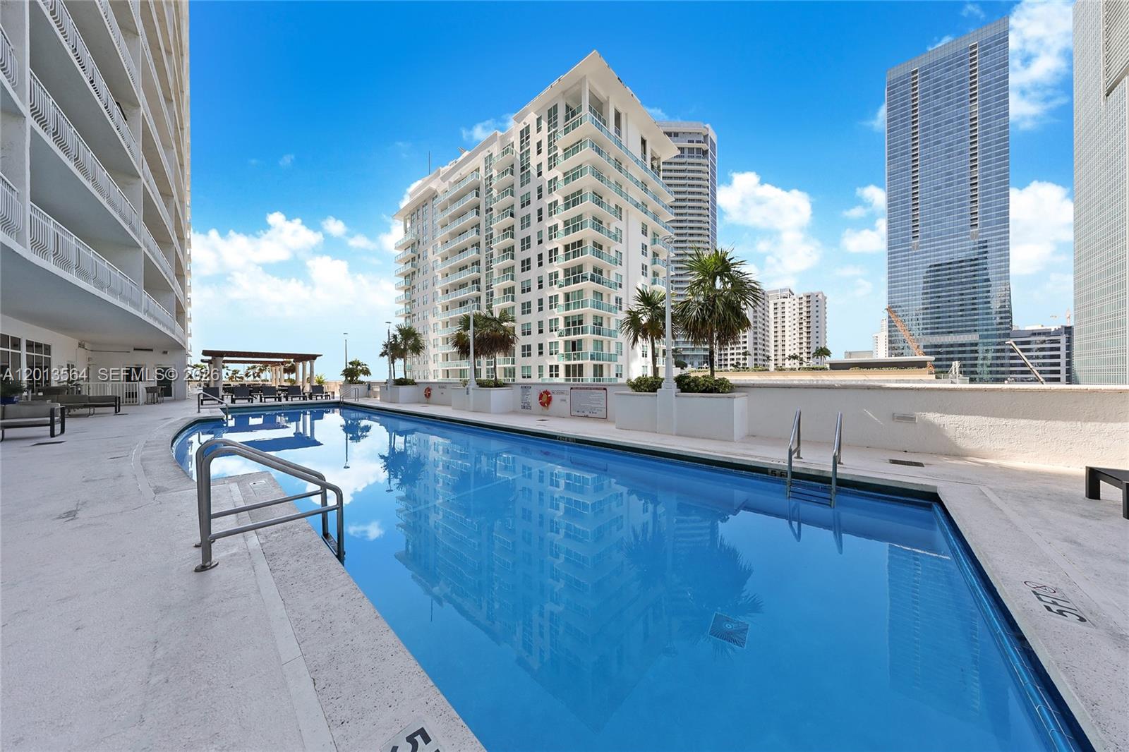 1200 Brickell Bay Dr #3122, Miami FL 33131