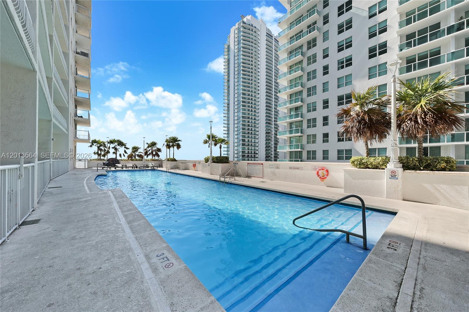 1200 Brickell Bay Dr #3122, Miami FL 33131
