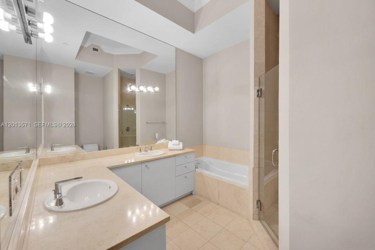 19900 E Country Club Dr #116, Aventura FL 33180