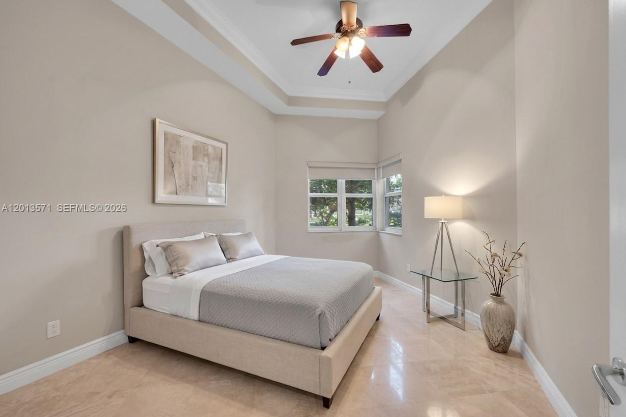 19900 E Country Club Dr #116, Aventura FL 33180