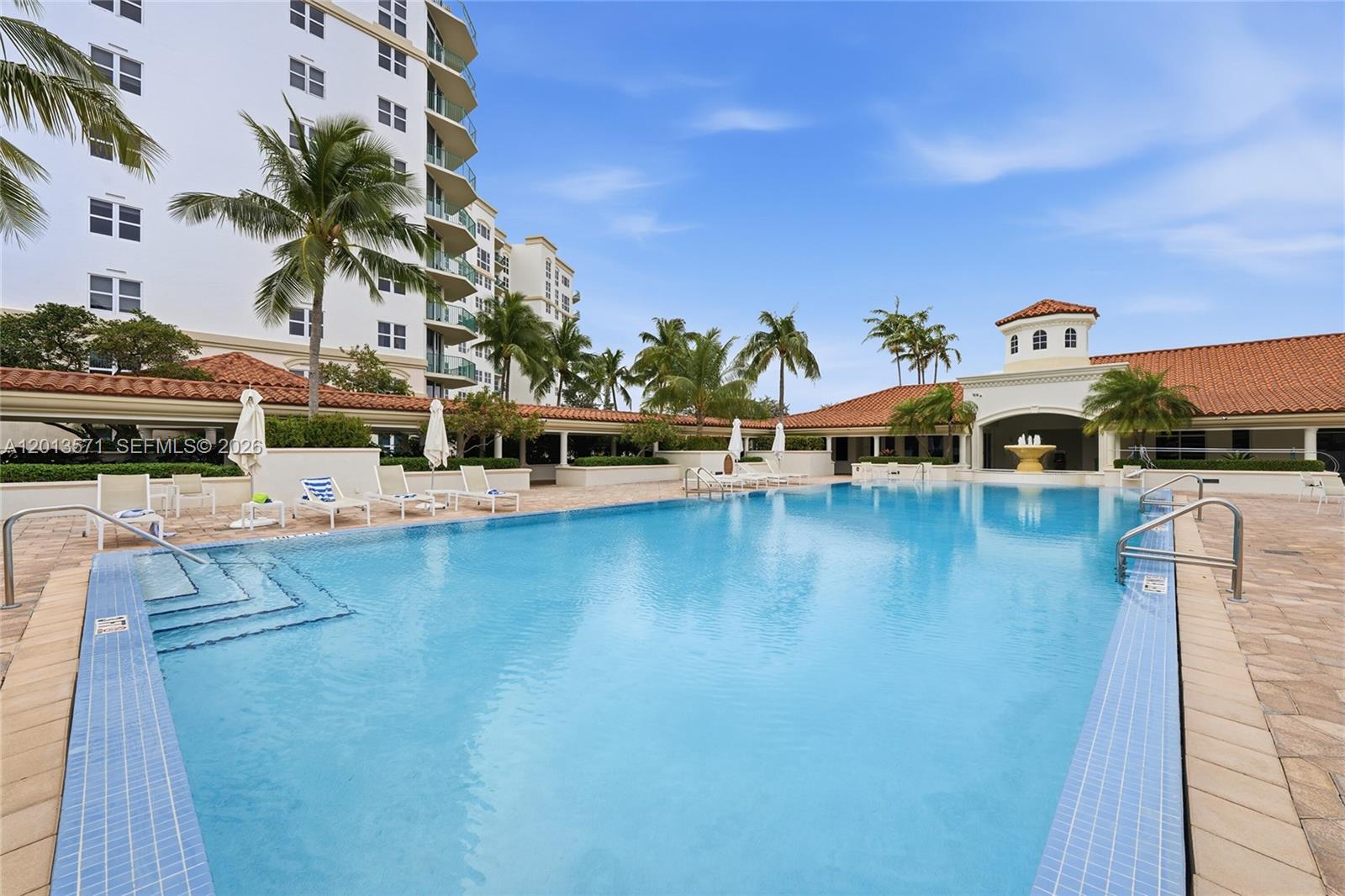 19900 E Country Club Dr #116, Aventura FL 33180