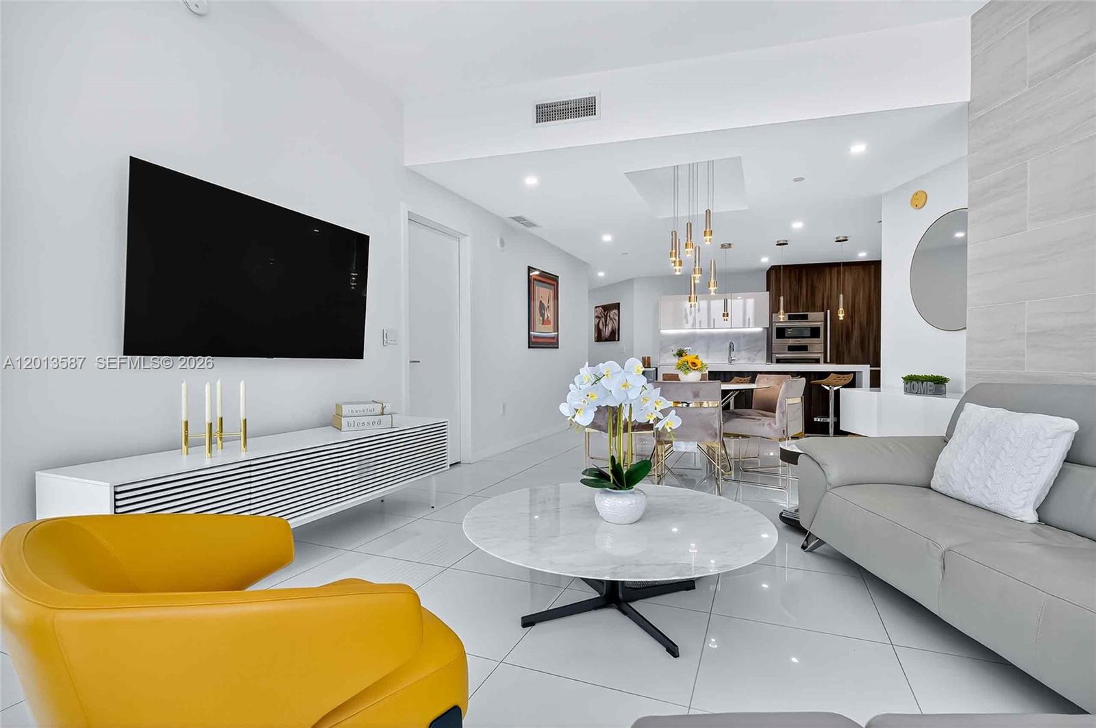 851 NE 1st Ave #1603, Miami FL 33132