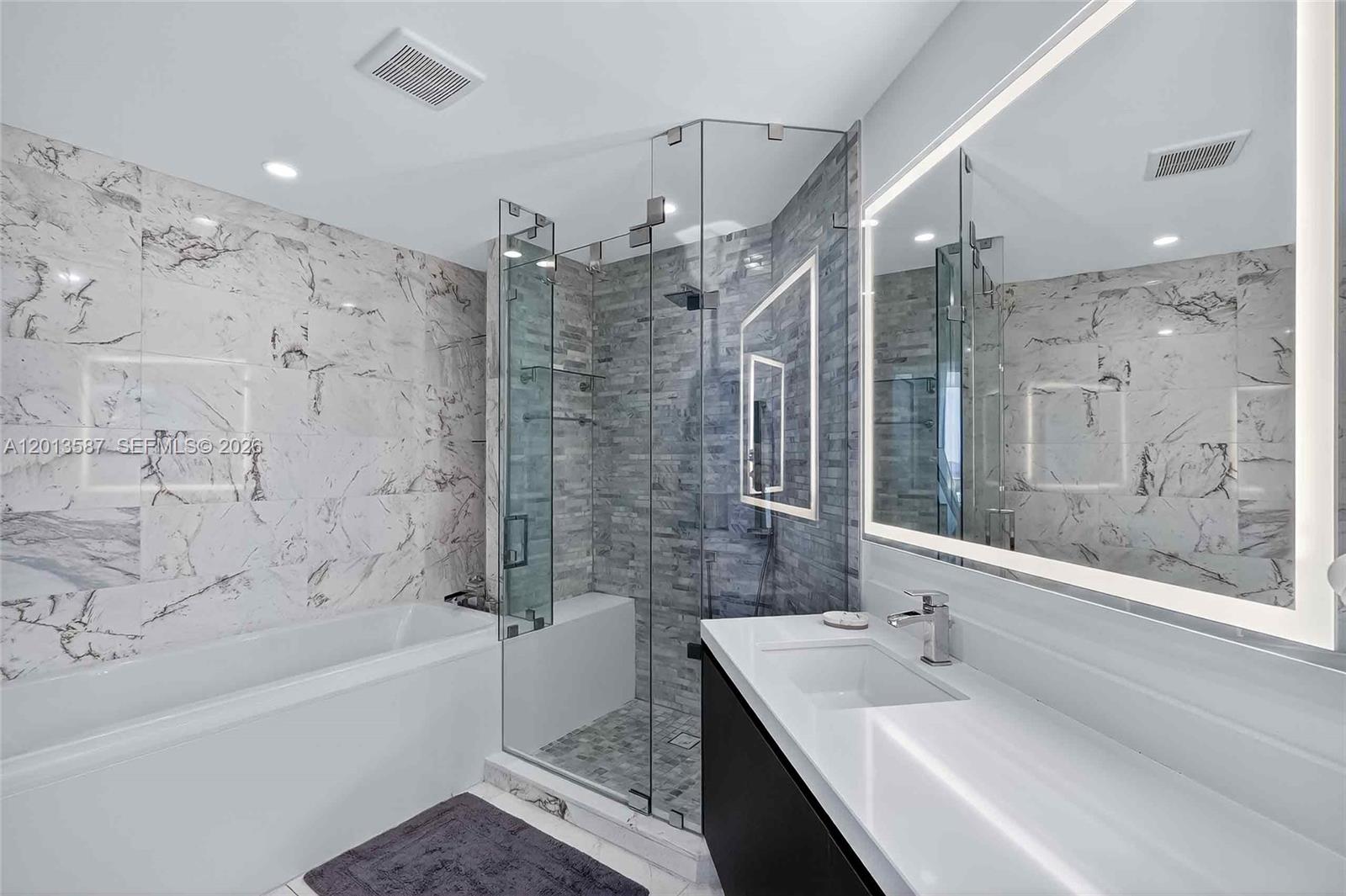 851 NE 1st Ave #1603, Miami FL 33132