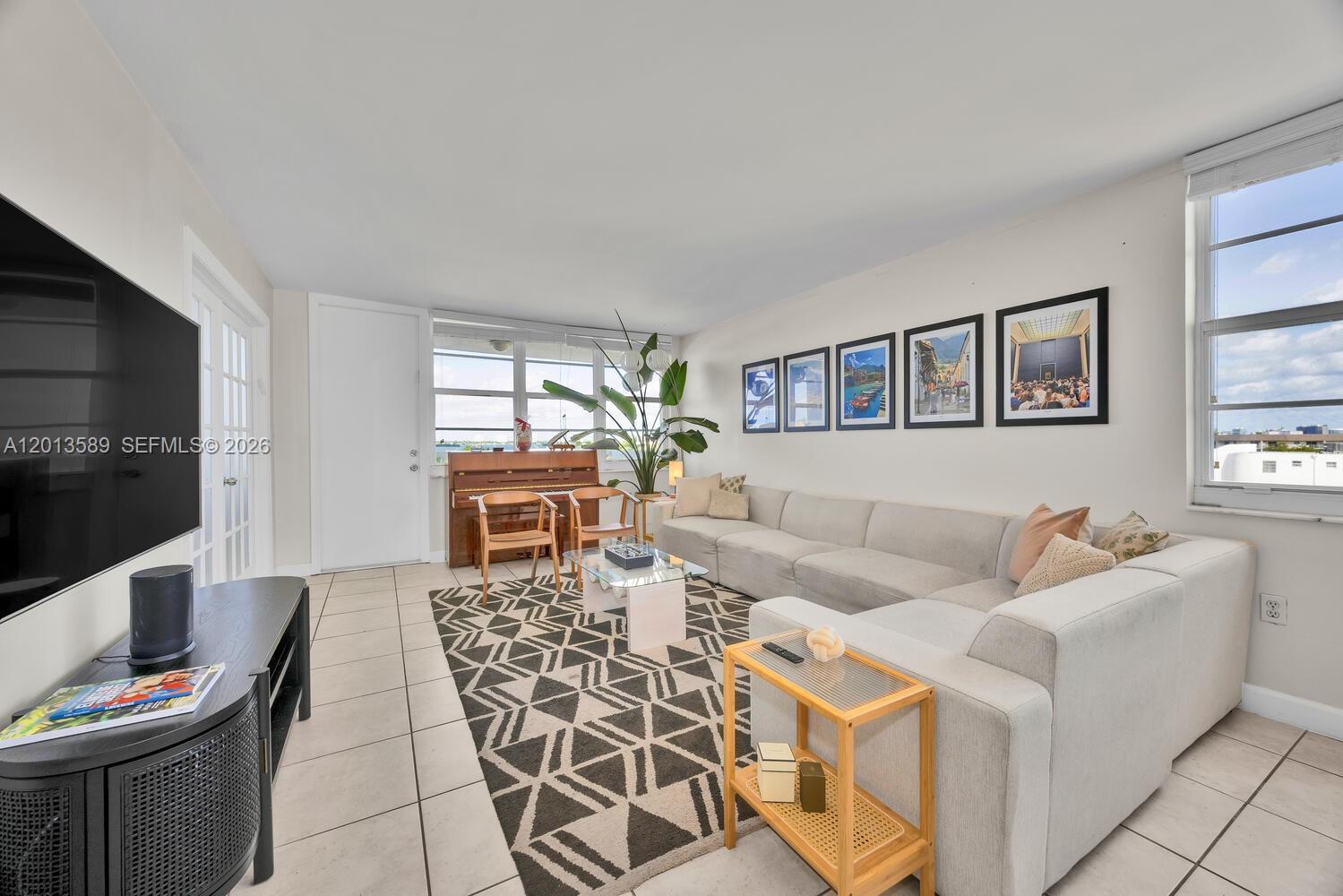2016 Bay Dr #604, Miami Beach FL 33141