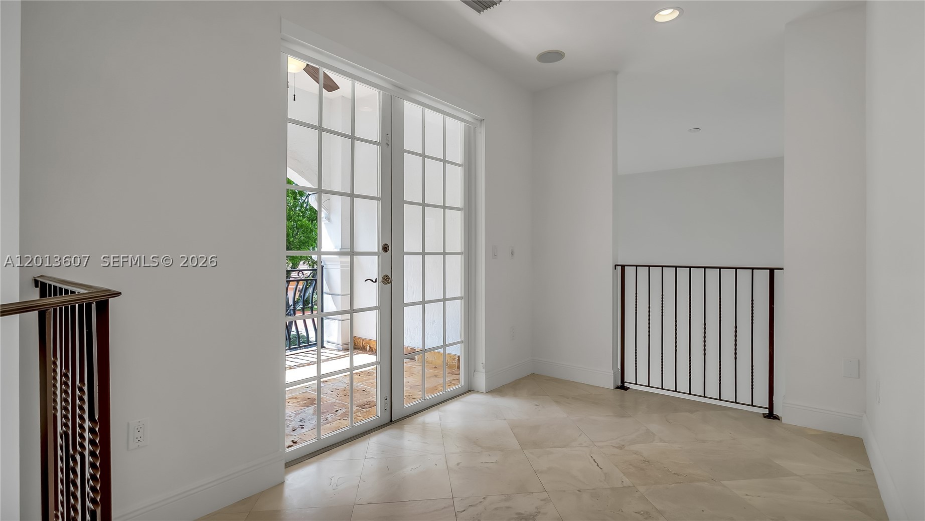 16763 NW 77th Path, Miami Lakes FL 33016